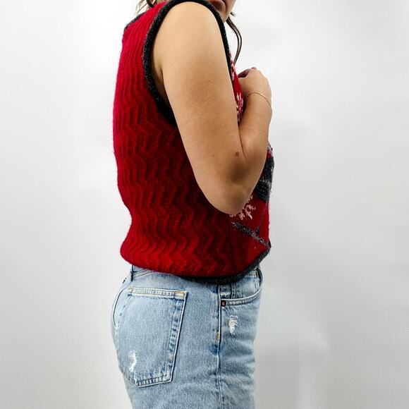 Vintage Christmas Red Sweater Vest - Picture 4 of 6